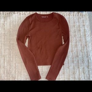 Abercrombie ripped soft top